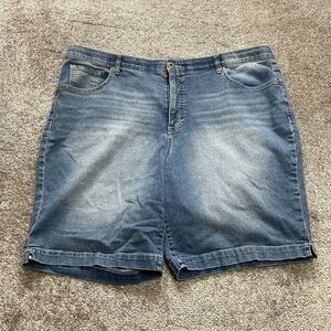 Faded Glory Chino Jean Shorts Womens 24W Blue Denim Medium Wash Marjorie 10"